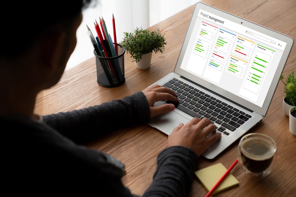 Checklist essencial de segurança para pequenas e médias empresas